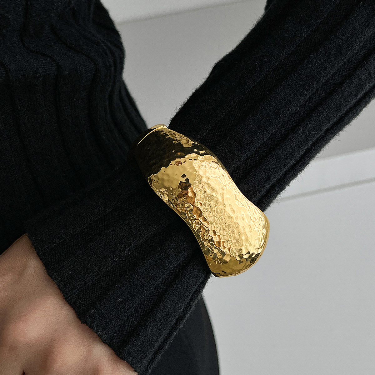 06 gold 2544