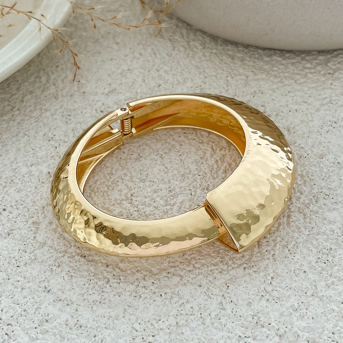 03 bracelet gold 2606