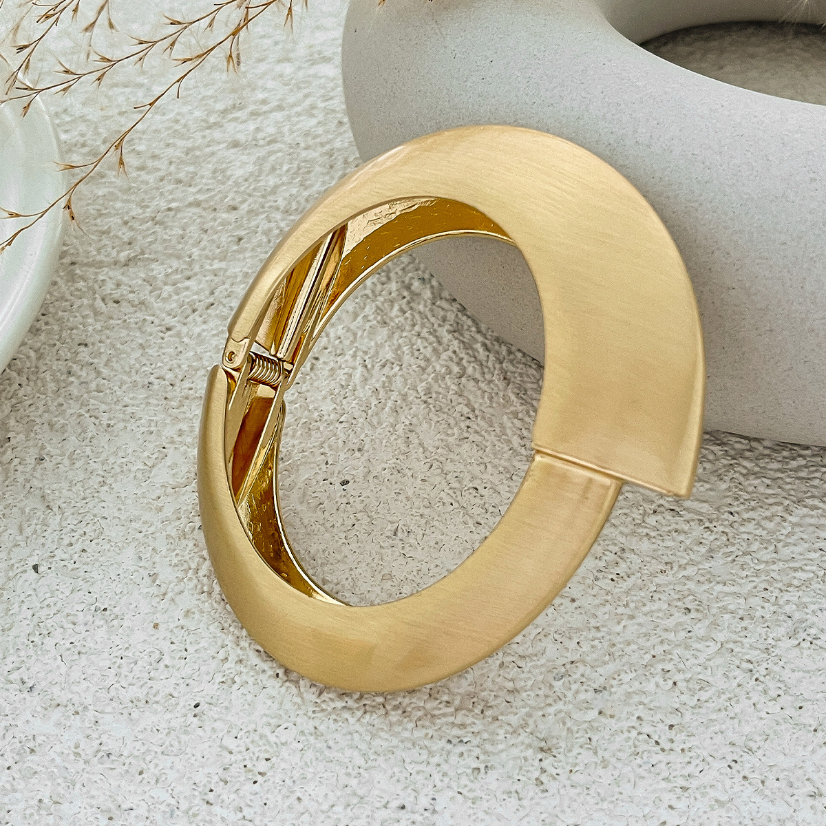 03 sweep gold 2393
