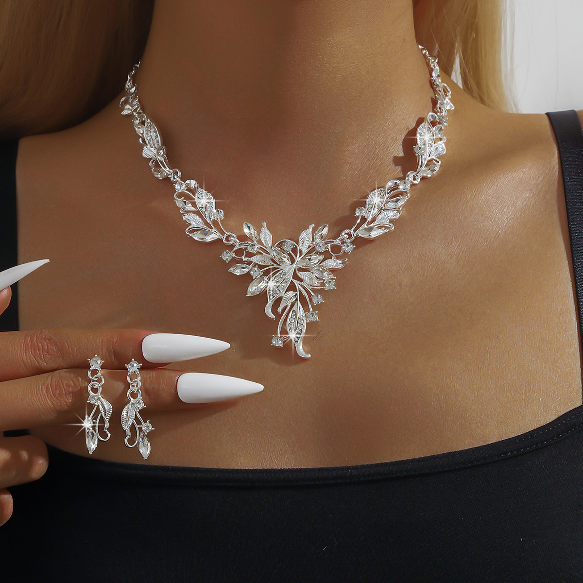 Silver white 80835001