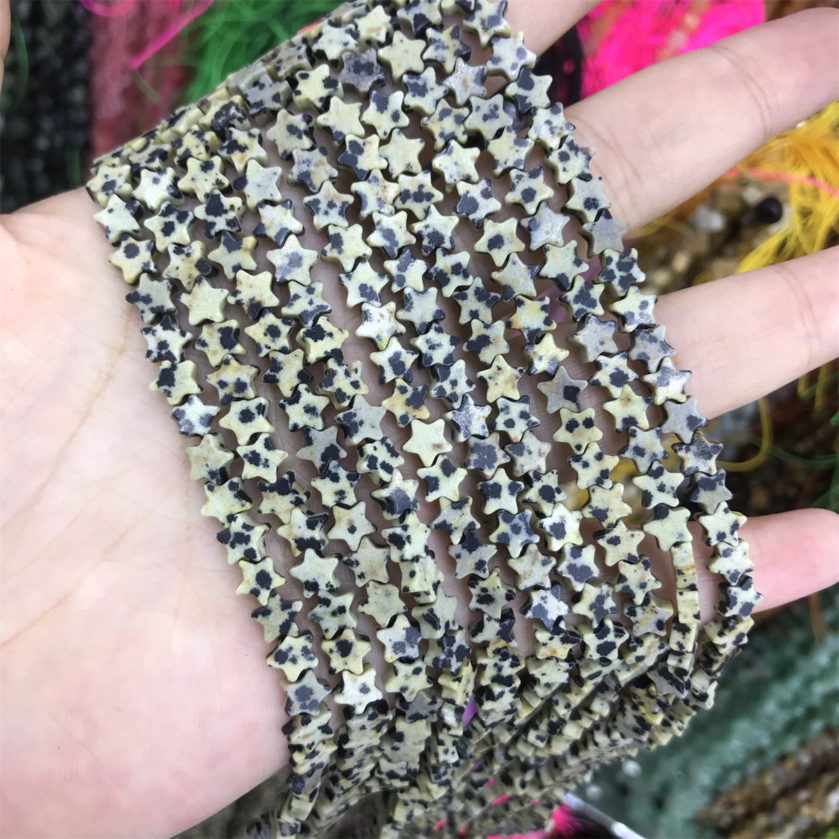 02-spotted stone