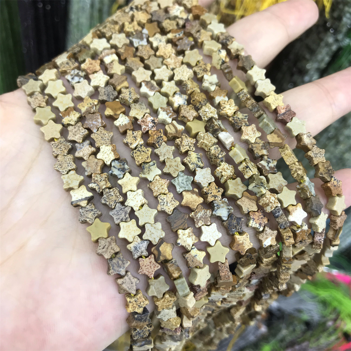 15-picture stone