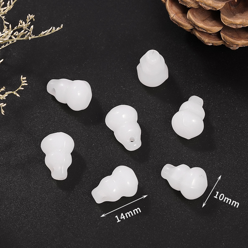 4 white gourd pendant 10 * 14mm