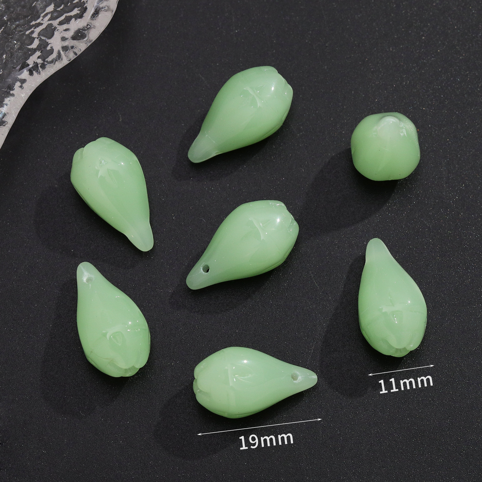 44 light green magnolia bud 11*19mm