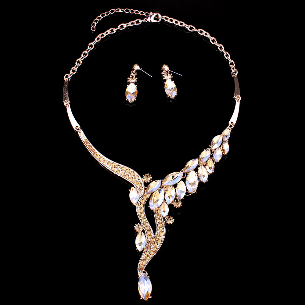 Water pattern set champagne