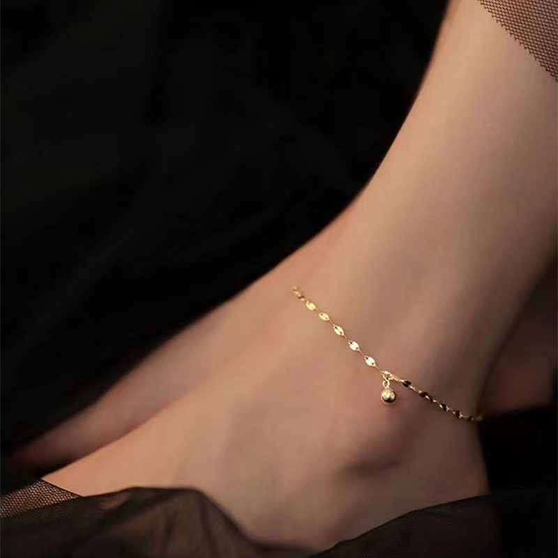 Small beads (gold)