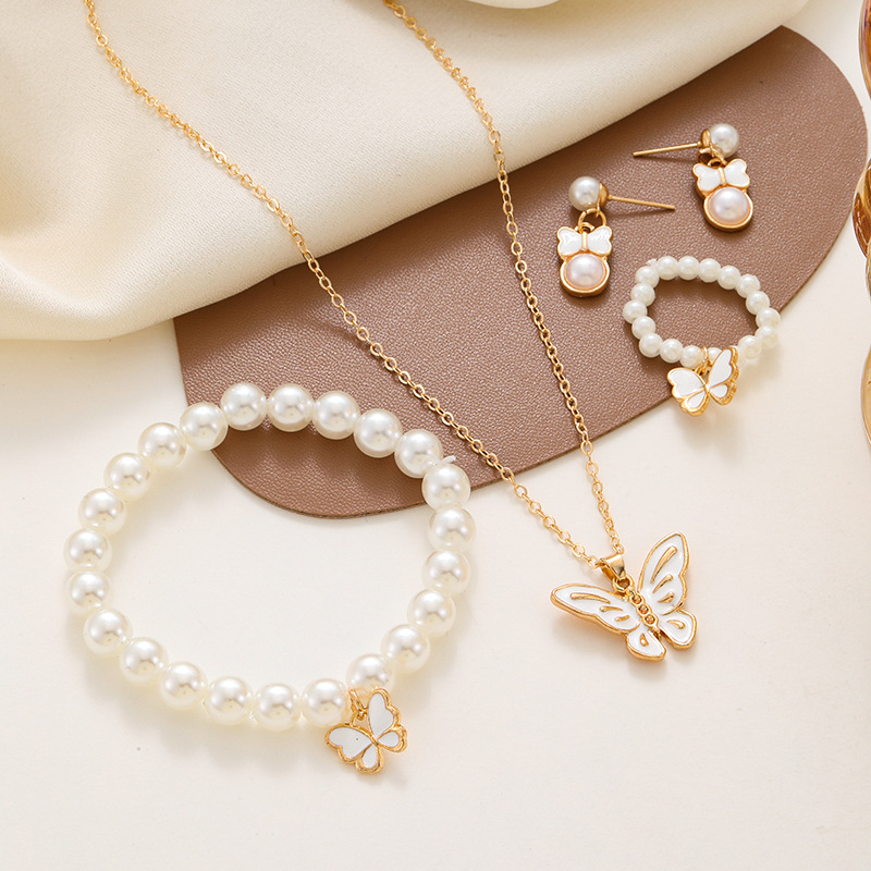 CK0289 white butterfly 4 piece set