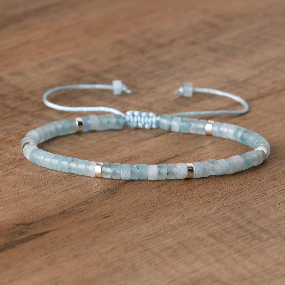 25 aquamarine