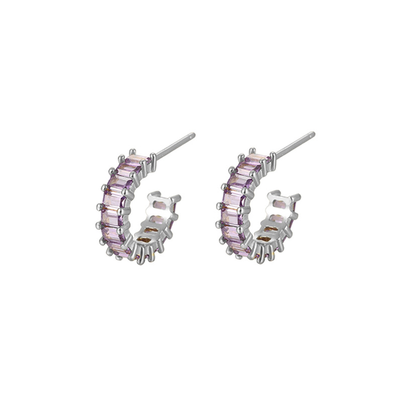 Purple zircon