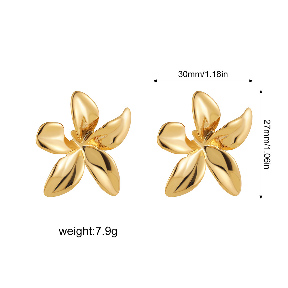 Golden five-petal flower