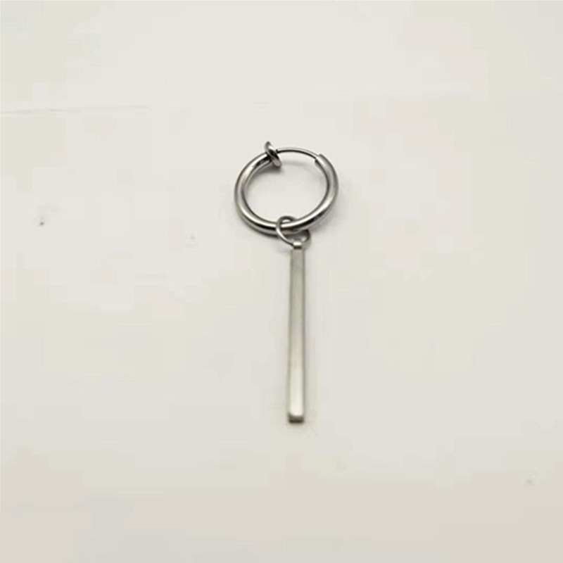 Ear clip square bar steel color