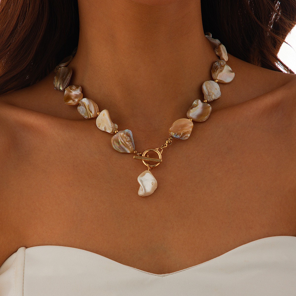 necklace white 6639