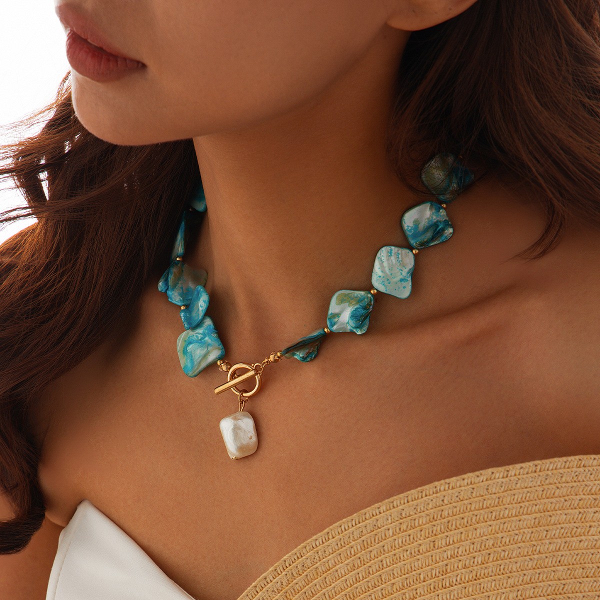 necklace blue 6639