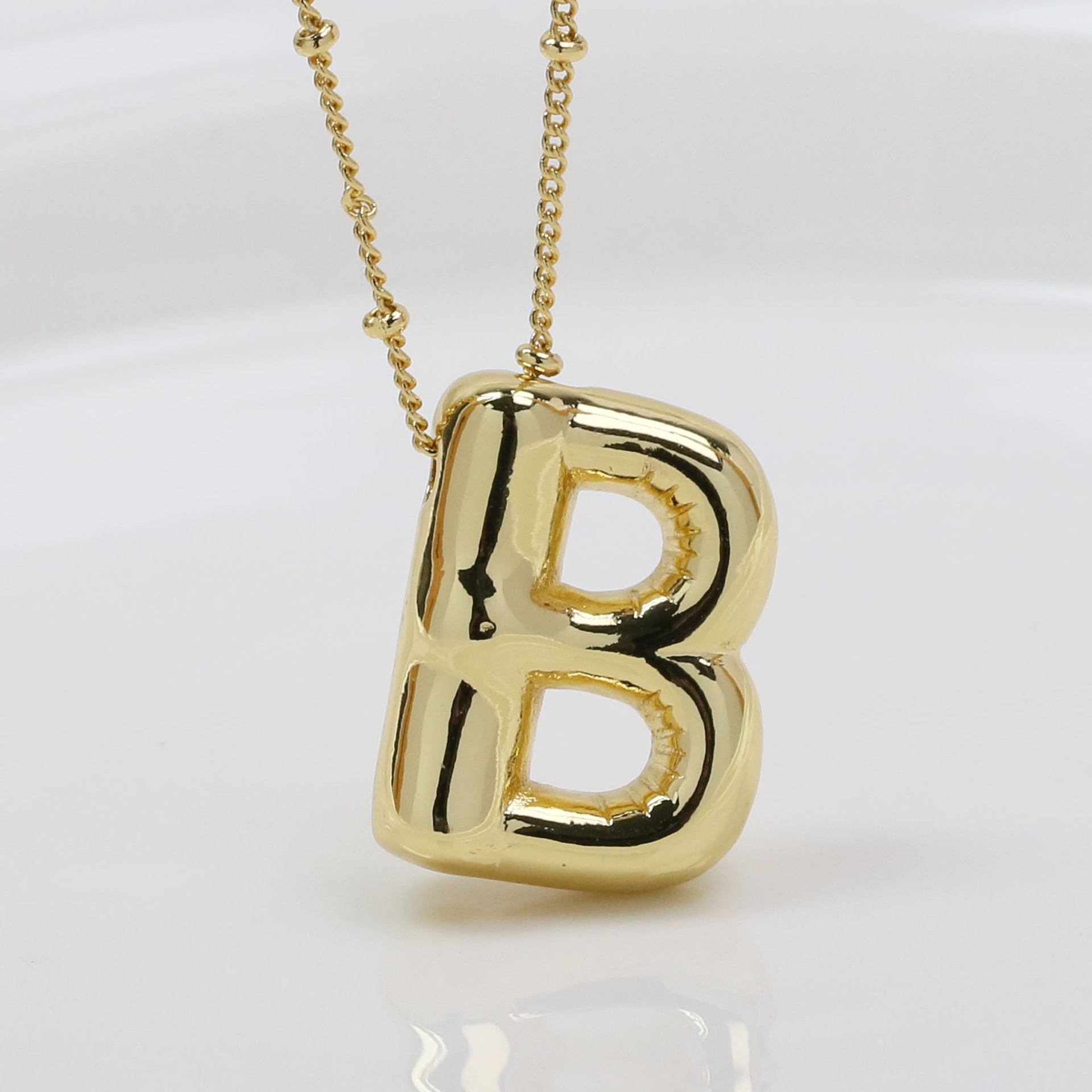 B (Necklace)