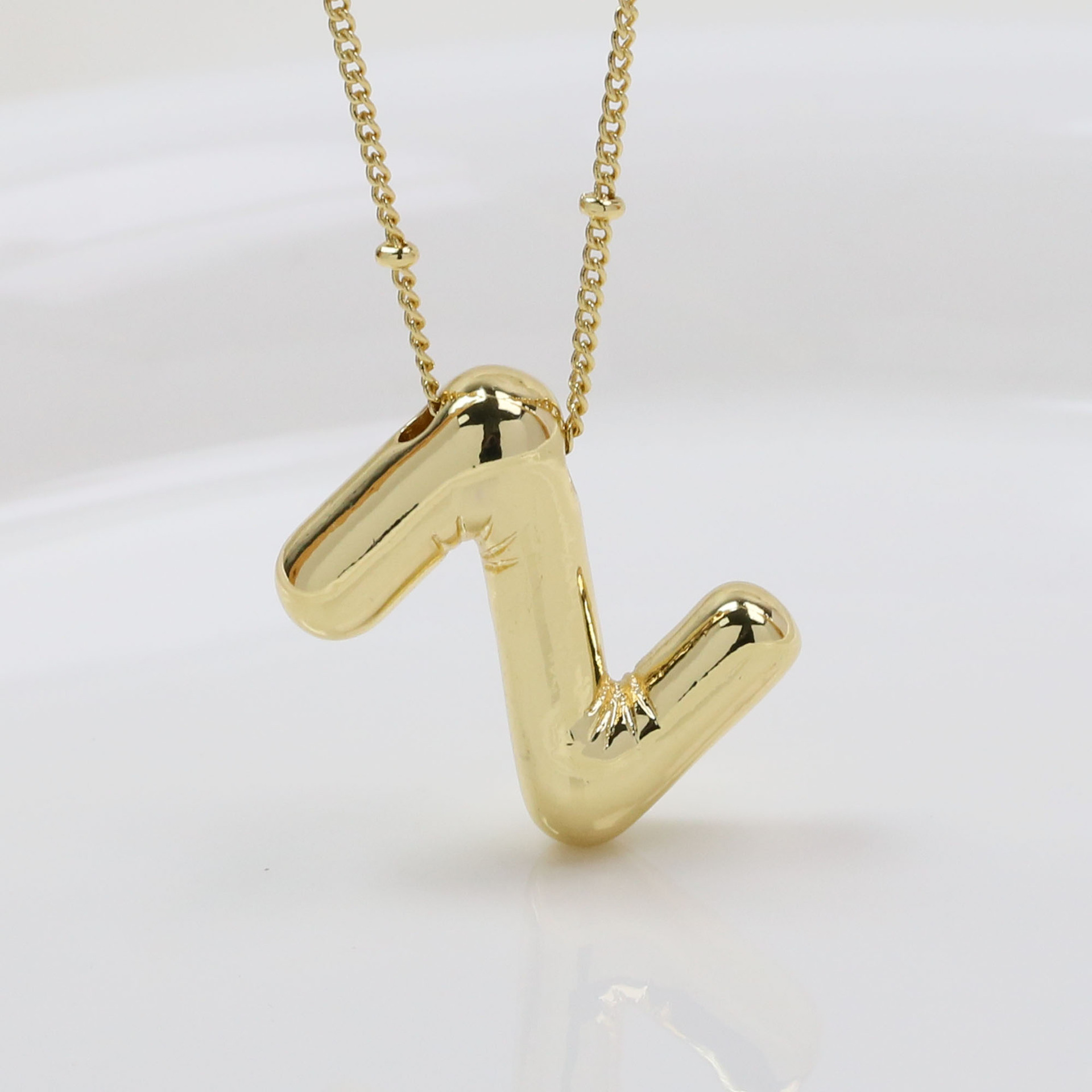 Z (Necklace)