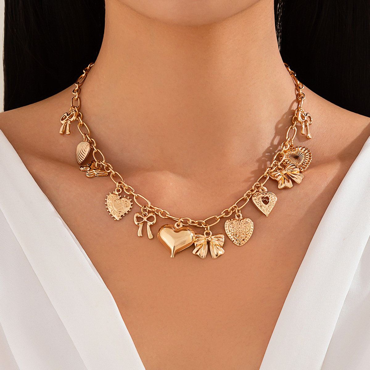 Gold necklace 7036