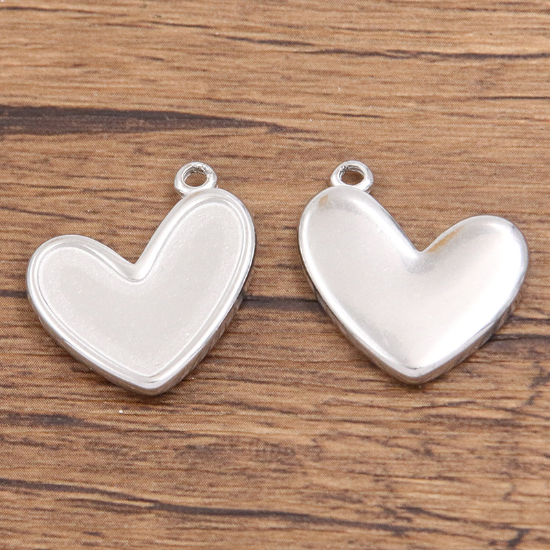 977钢色 20*22mm 4.3g