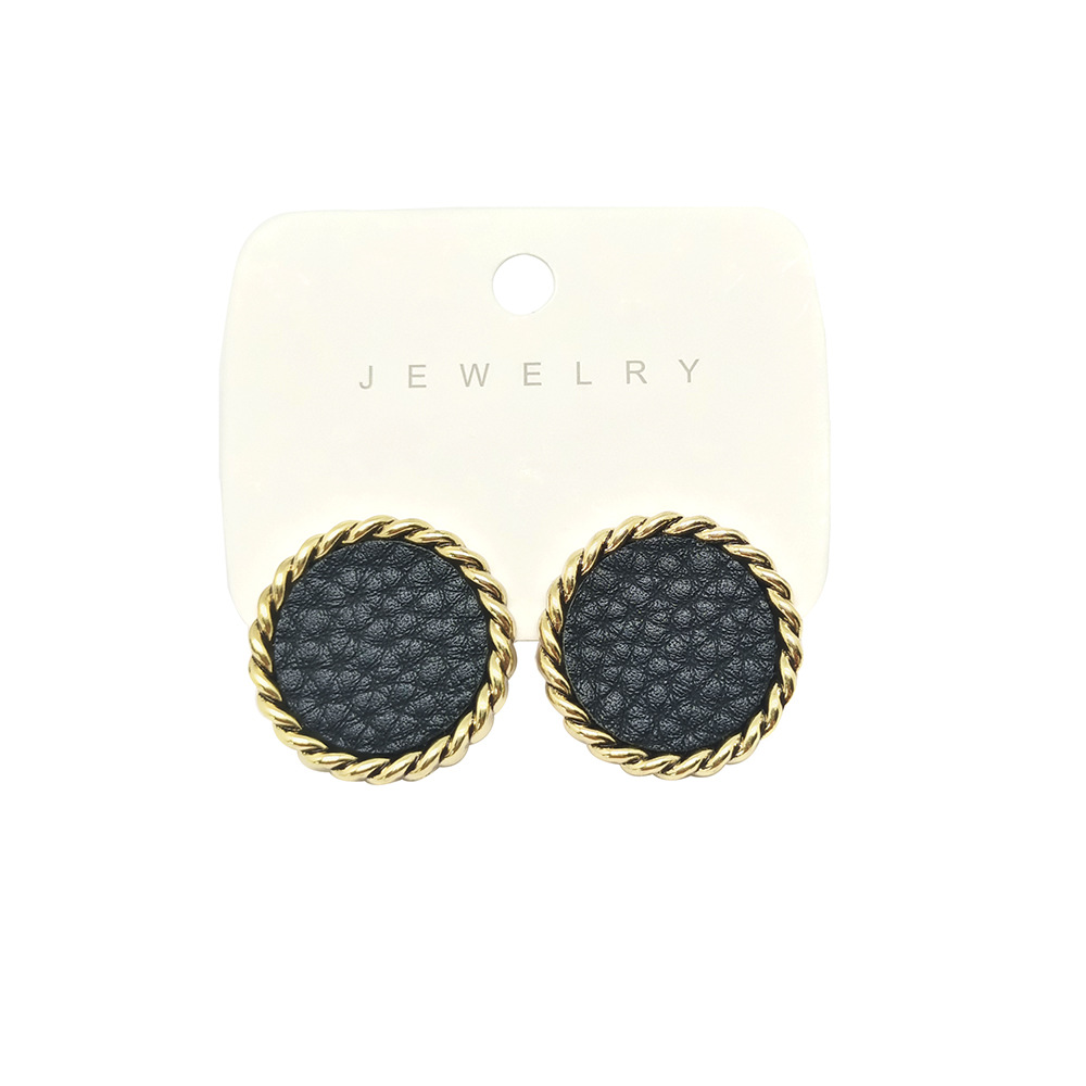 Round black stud earrings (card not included)