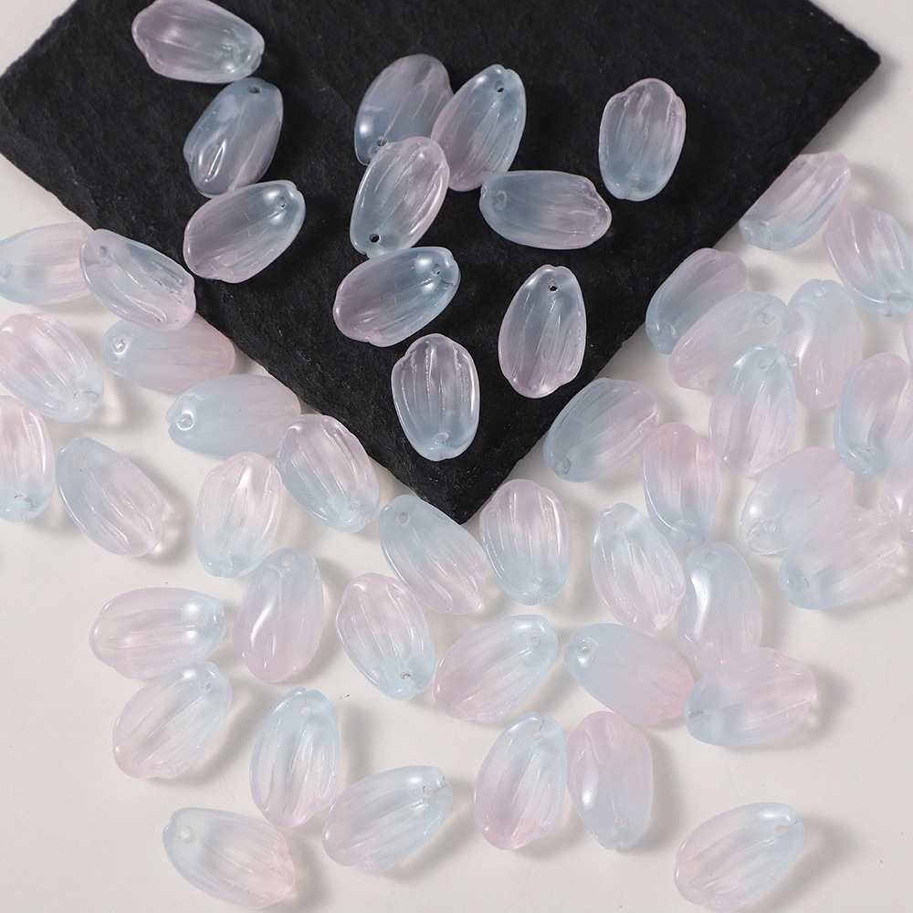 Blue powder gradient