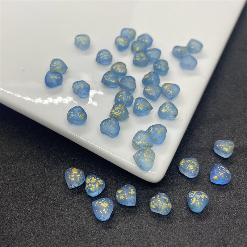 Imitation aquamarine etching gold