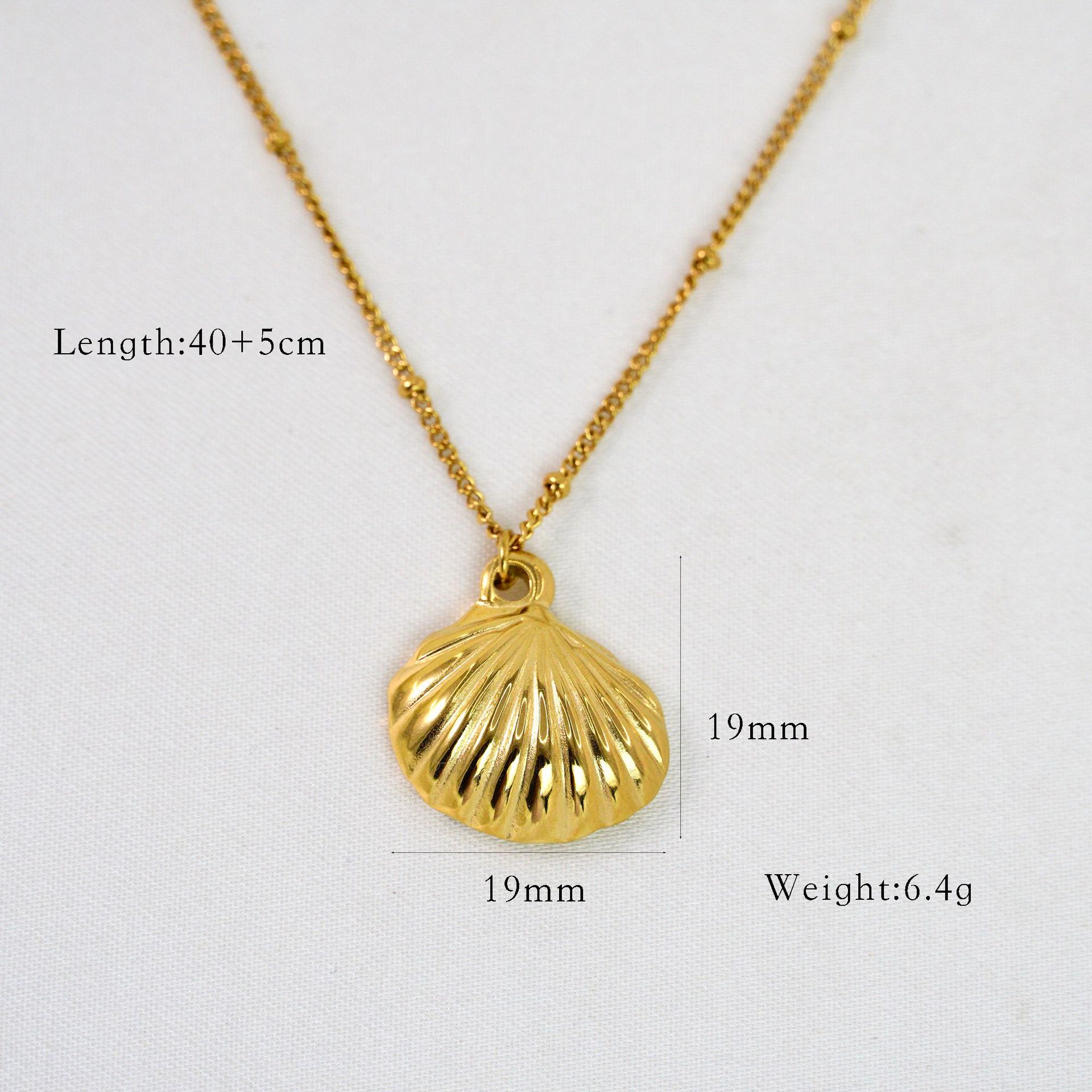Shell necklace