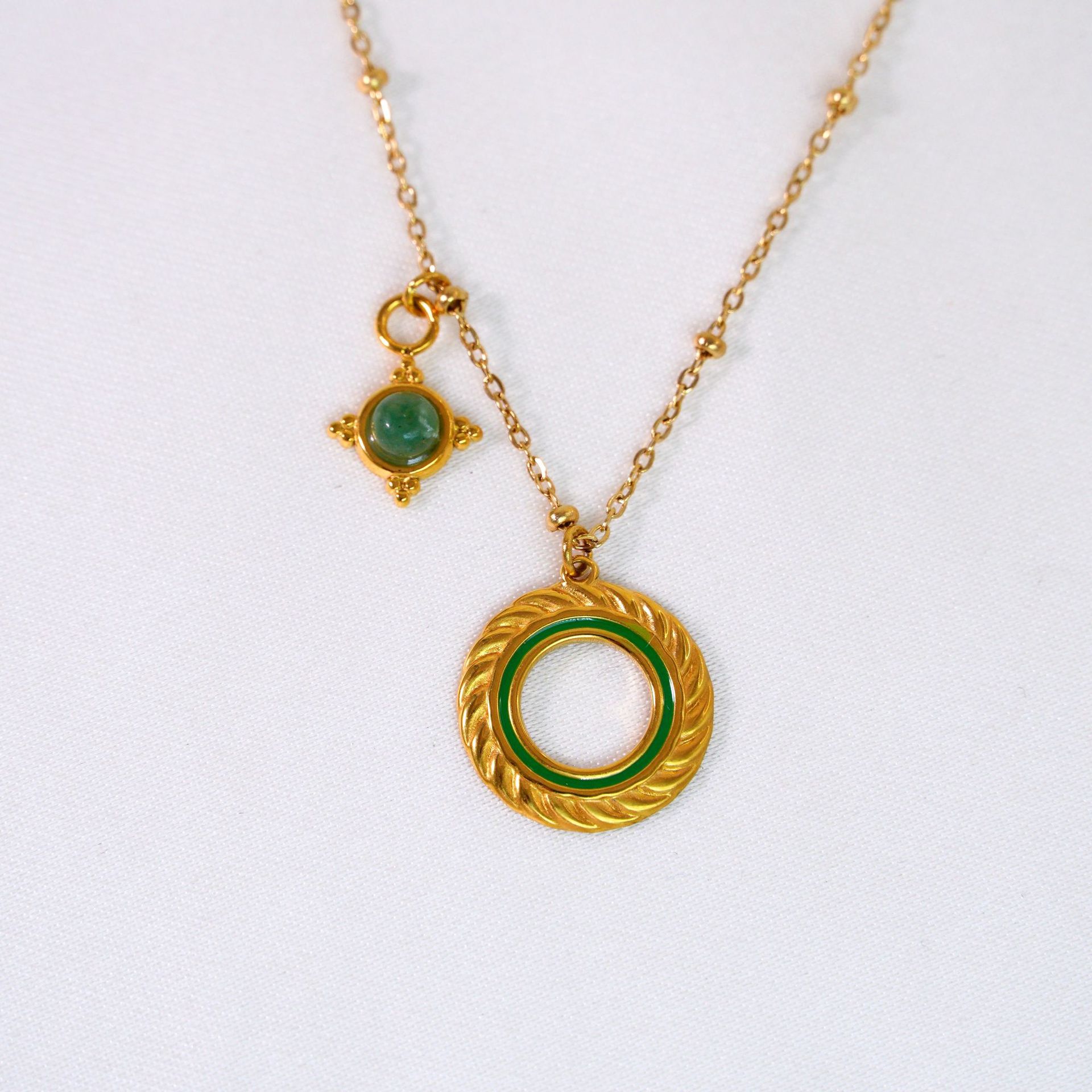 Green necklace 16-18inch