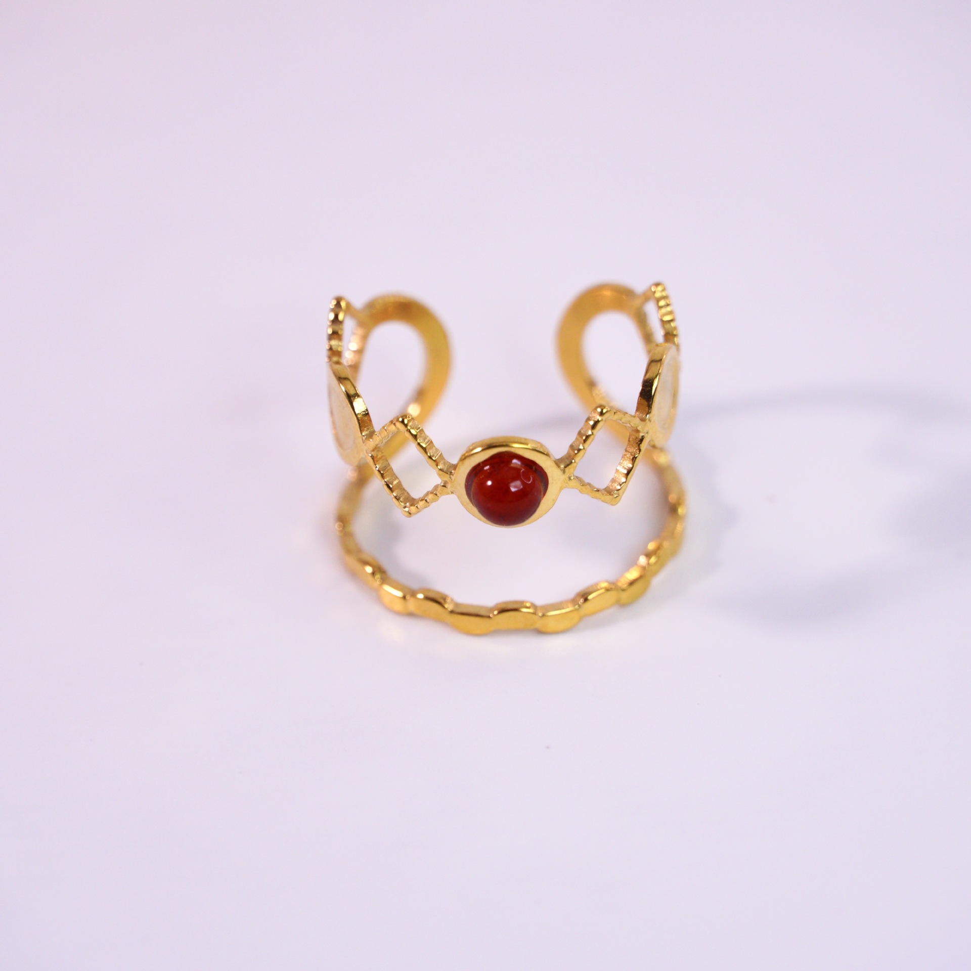 Red agate