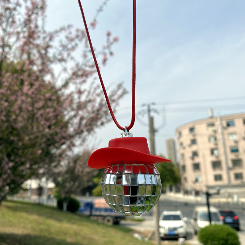 Pendant 3