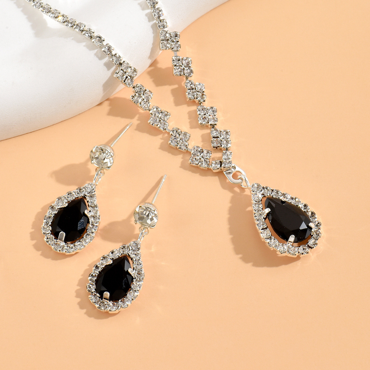 4055 silver black