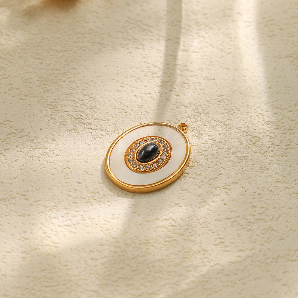 TP1090-02-white