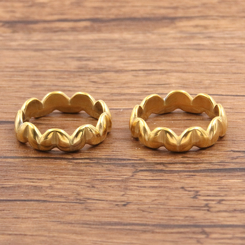 944 Gold 23mm 4g