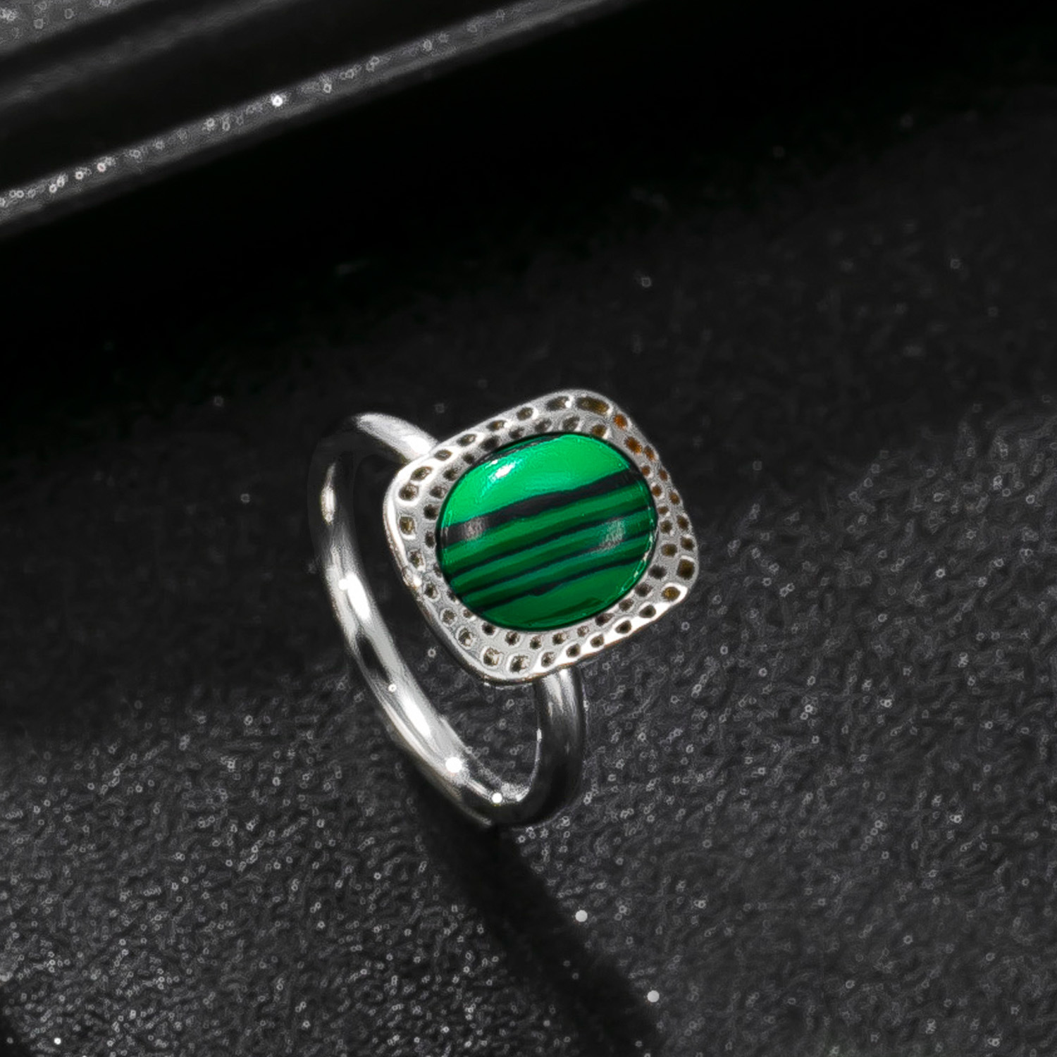 deep green