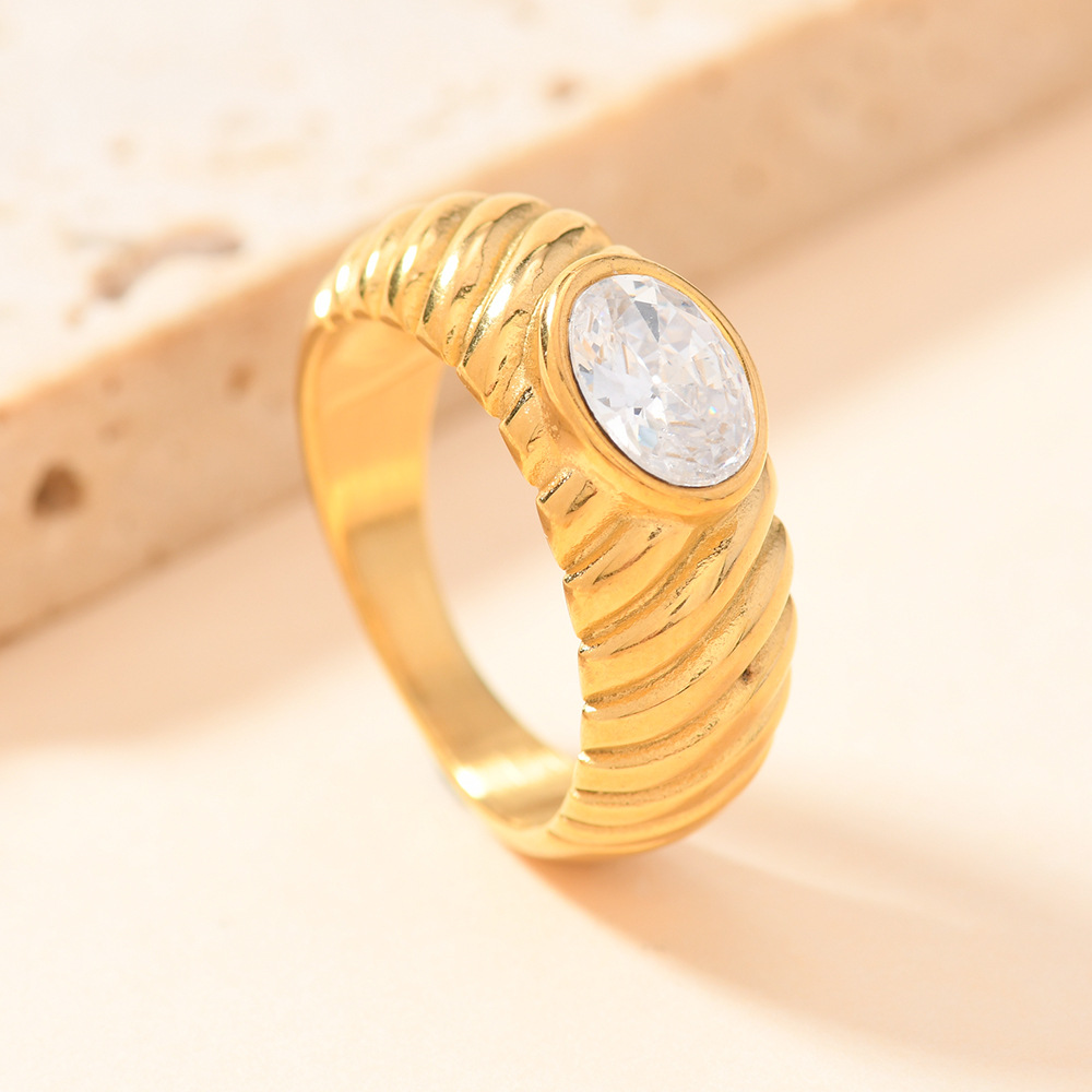 Thread (oval zircon)