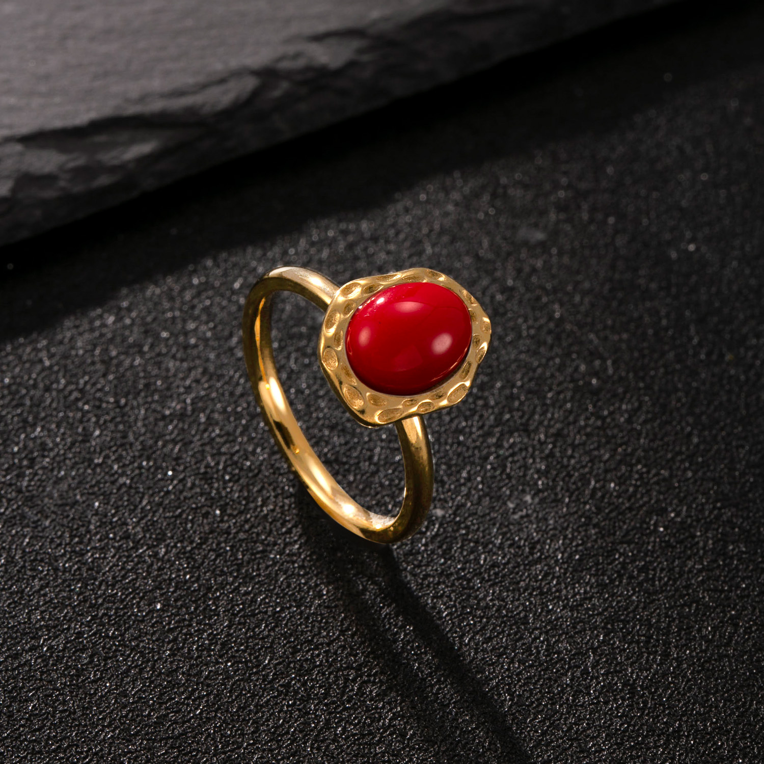 Gold (red natural stone)