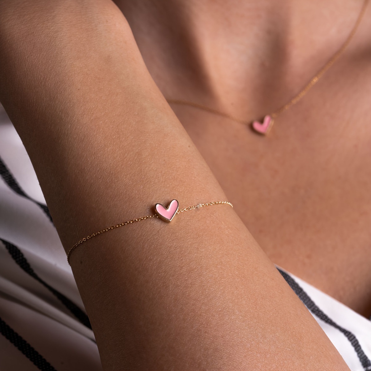04 love bracelet necklace 2-piece set (alloy)