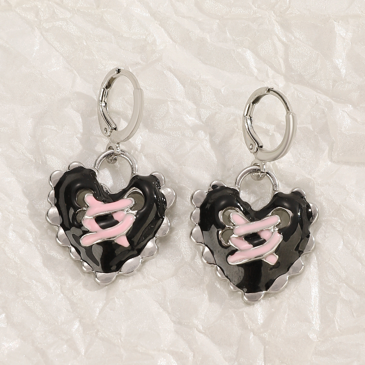 02 White K Heart N-765