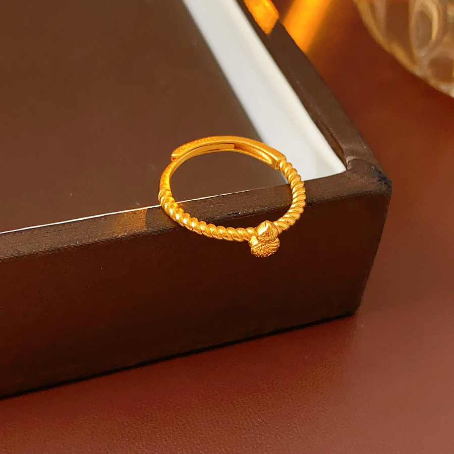 Ring-gold-twist