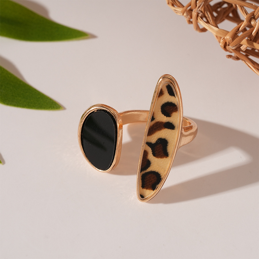 Leopard-print oil drop opening ring