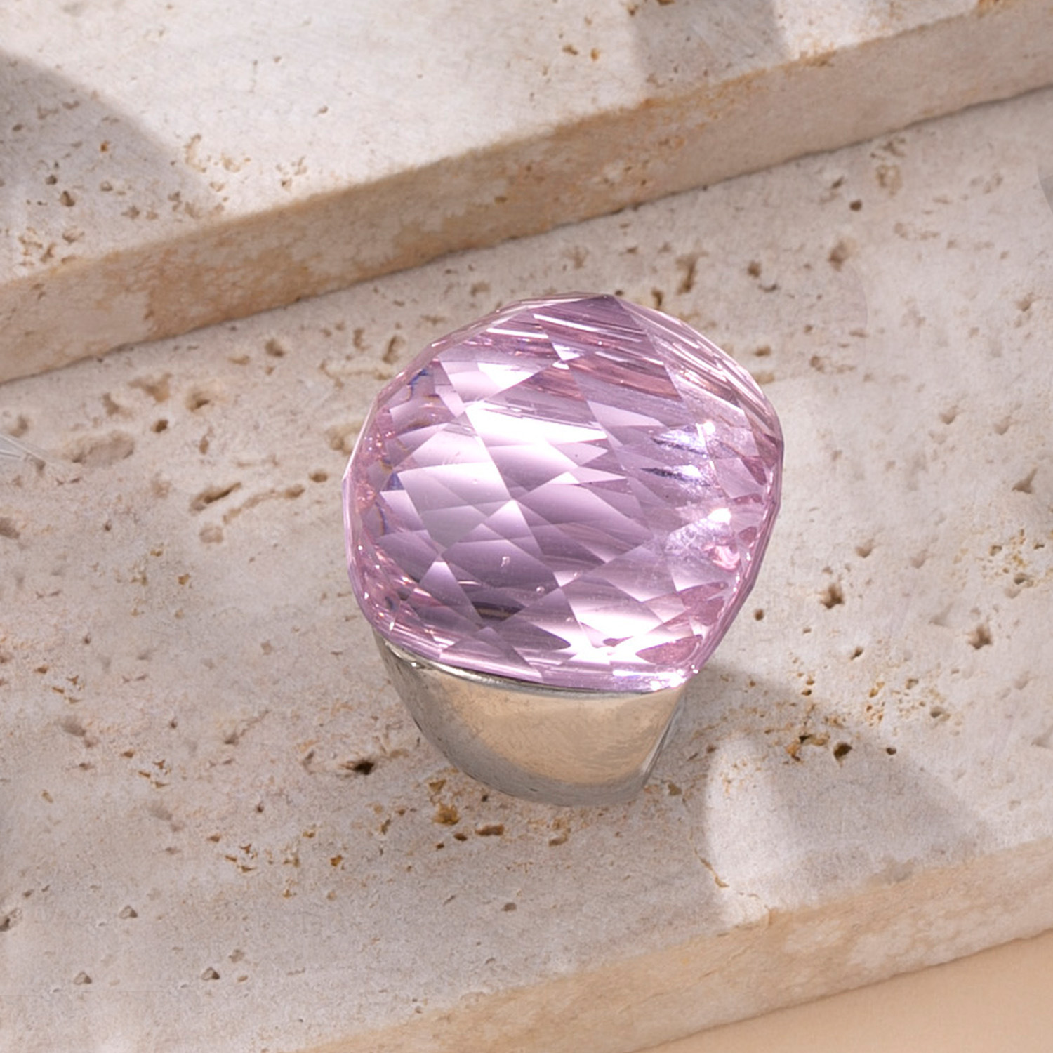 Steel color-pink zircon