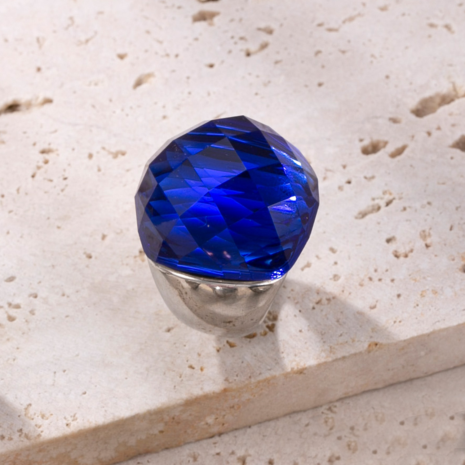Steel color-blue zircon