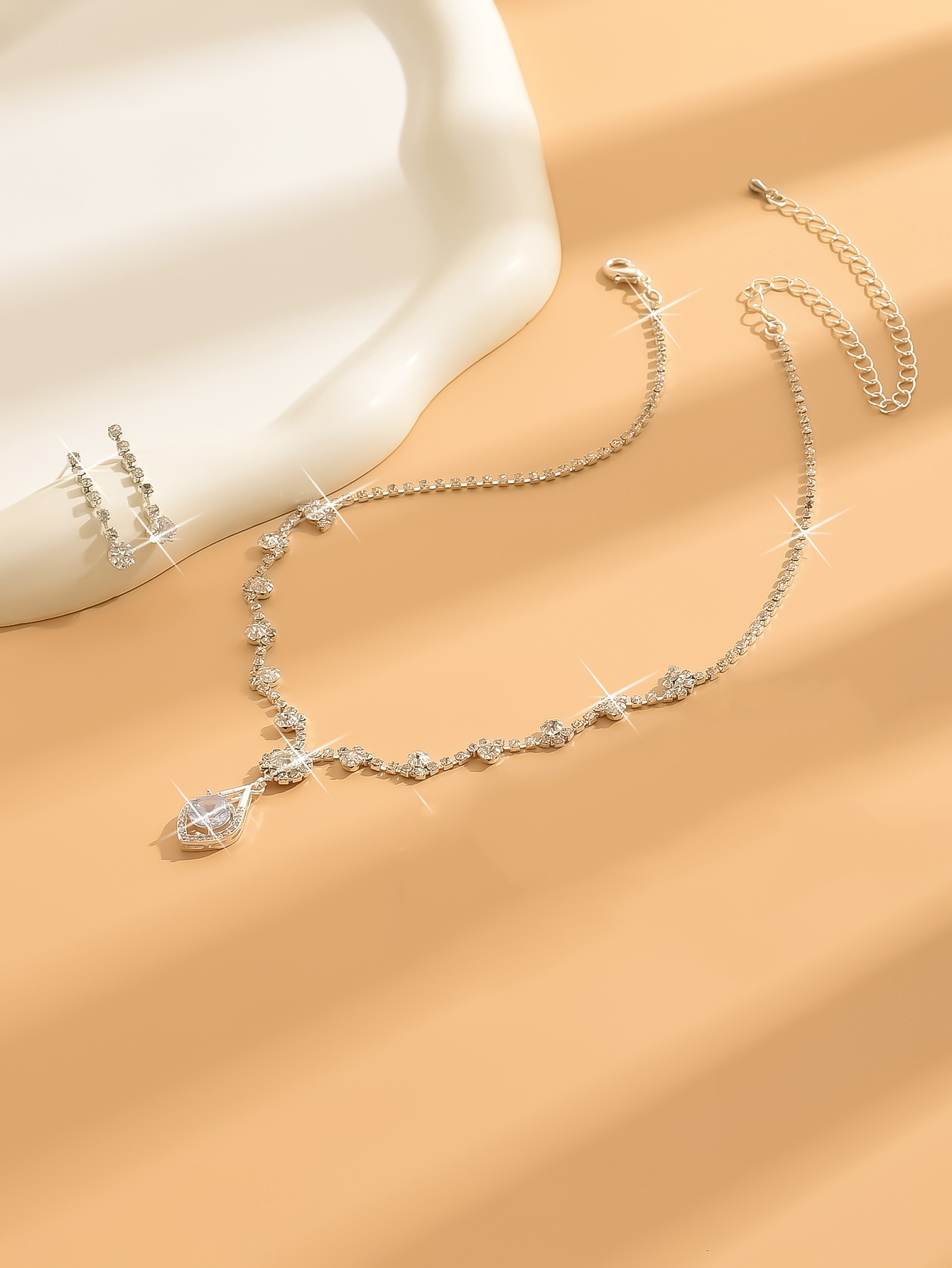 704 necklace and earrings set