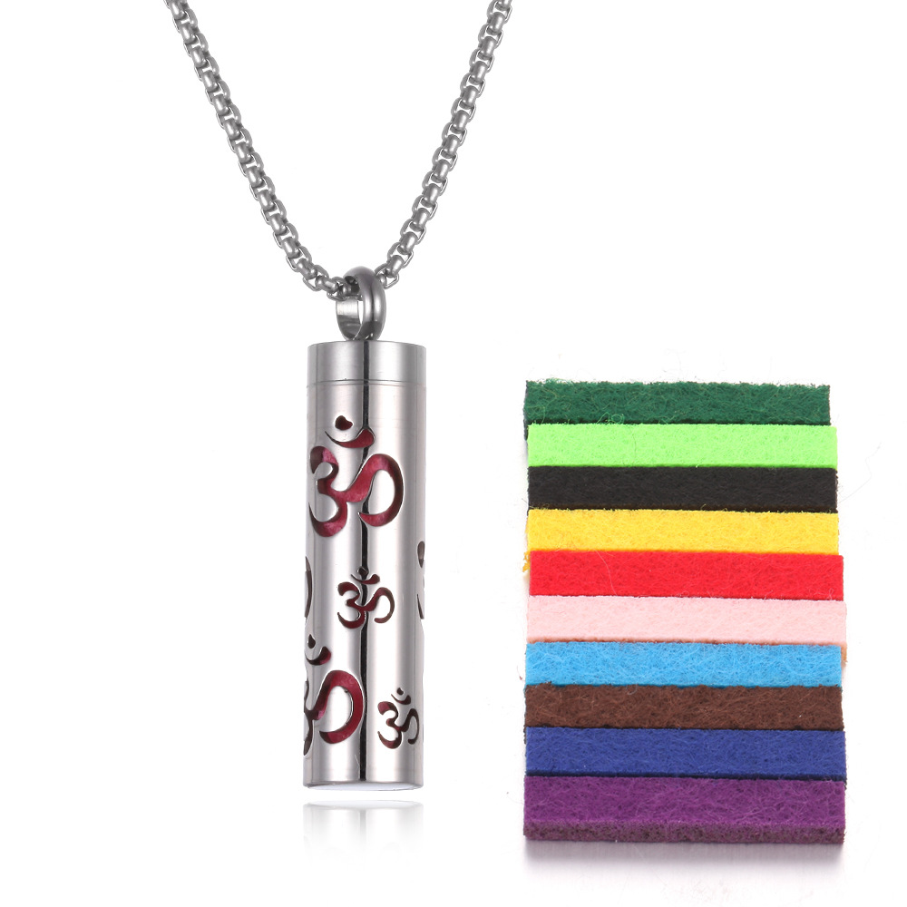 2-necklace  10 cotton pieces