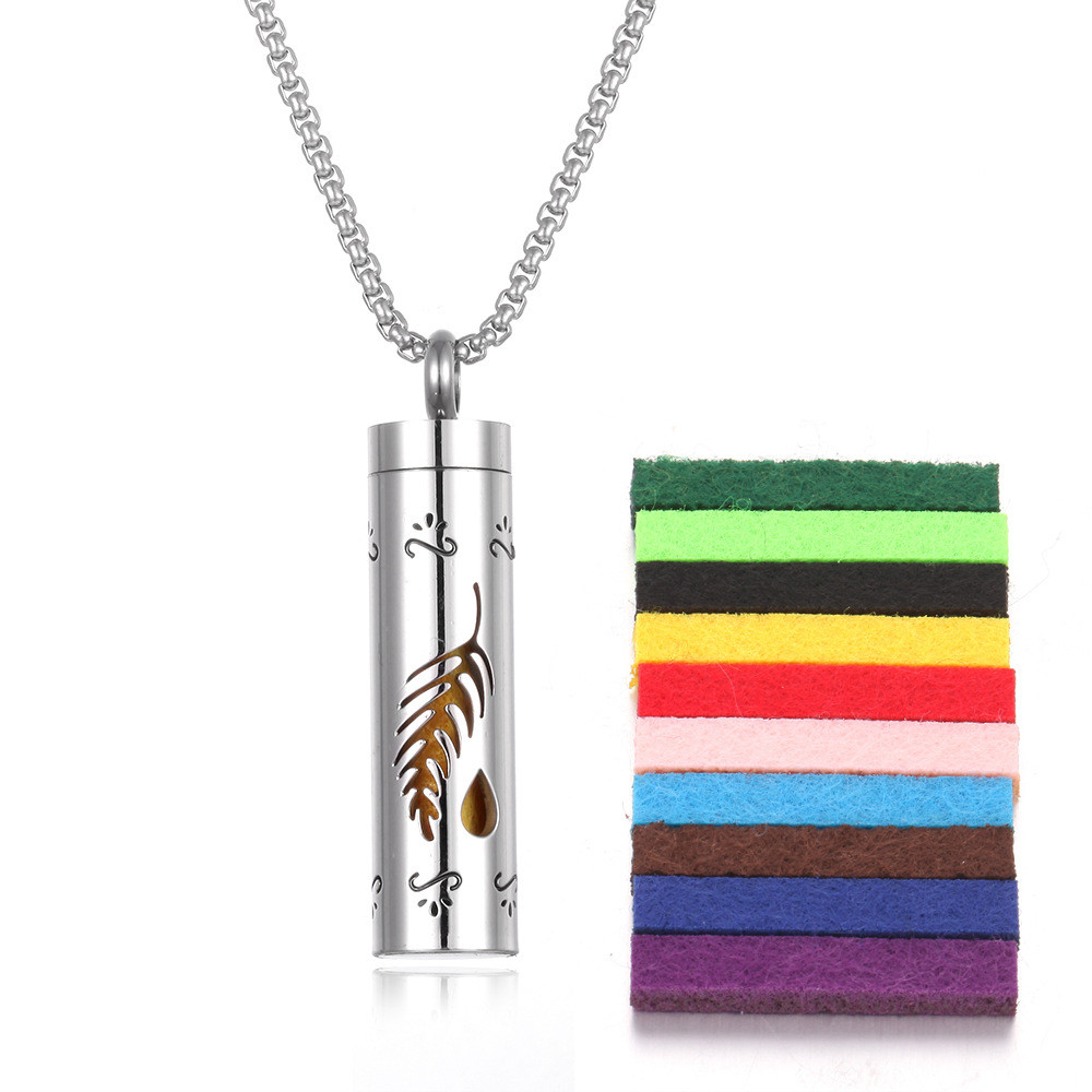 5-necklace  10 cotton pieces