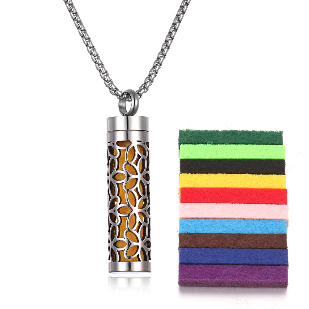 9-necklace  10 cotton pieces