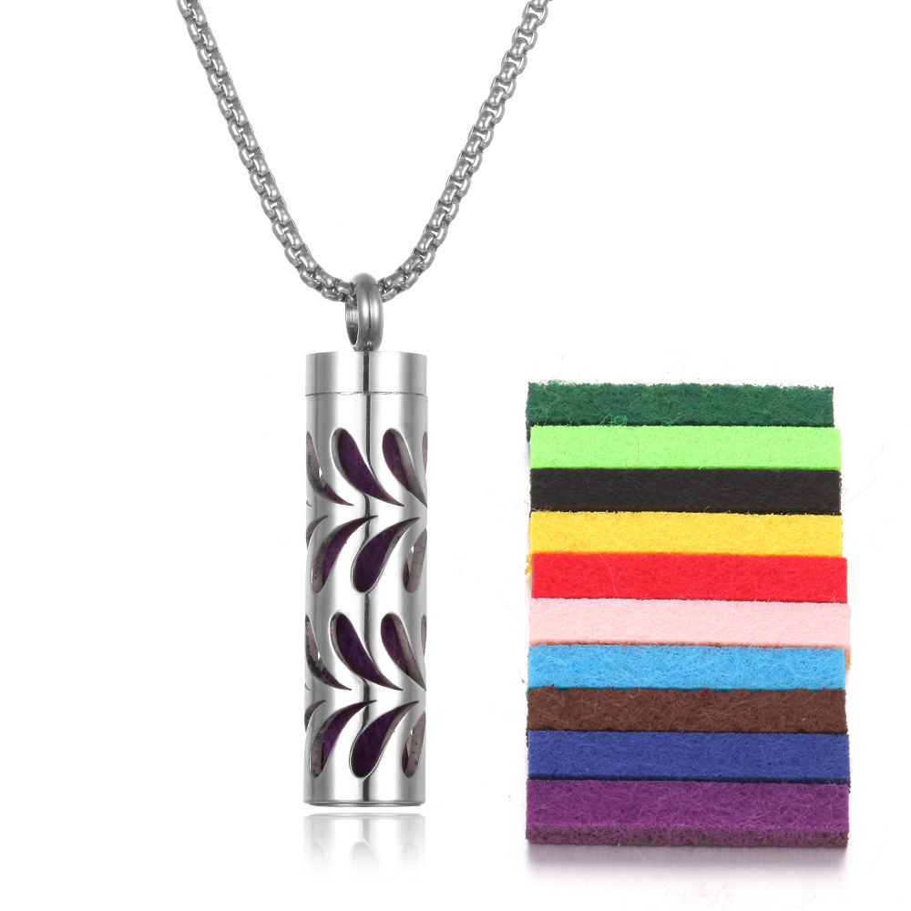 10-necklace  10 cotton pieces