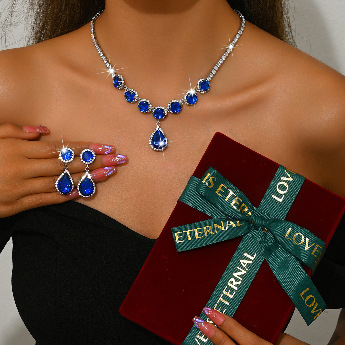 sapphire blue necklace   earrings   large red box