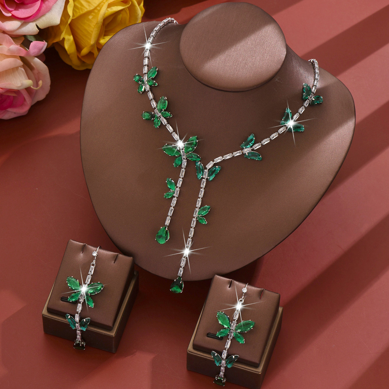 green necklace   earrings
