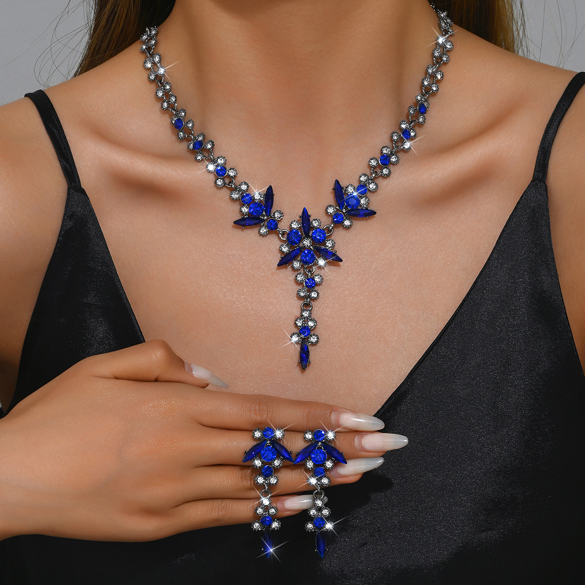 black sapphire blue necklace earrings
