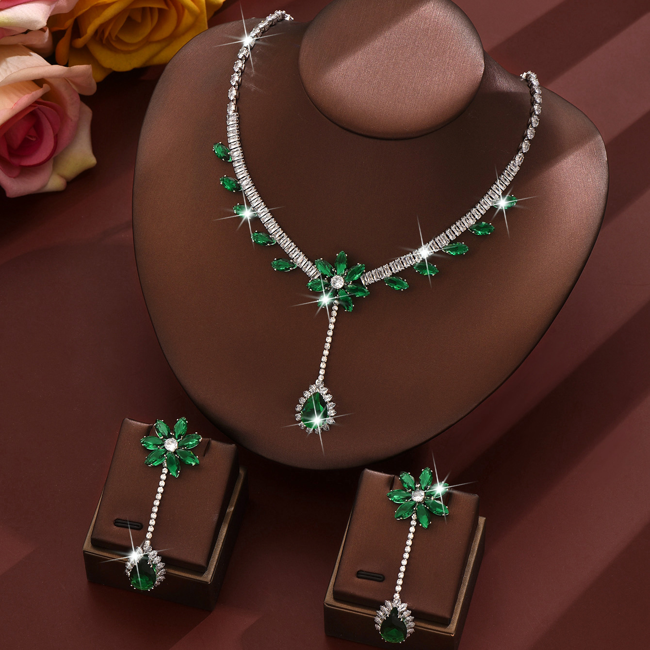 green necklace   earrings