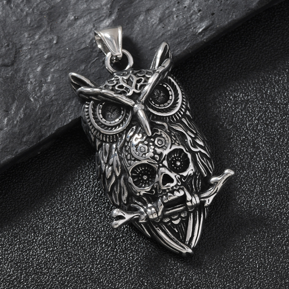 Owl skull